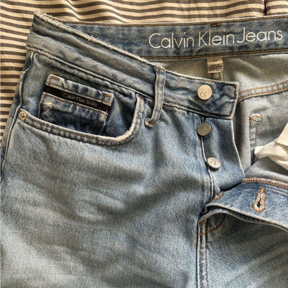 Calvin Klein Jeans - Picture 8 of 8